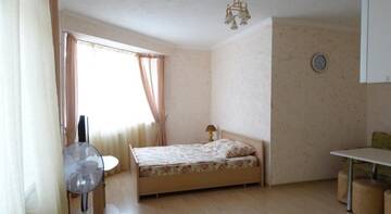 Фото номера Люкс с 2 спальнями Гостиница Azur Guest House г. Мелеуз 11