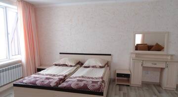 Фото номера Люкс с 2 спальнями Гостиница Azur Guest House г. Мелеуз 6